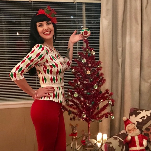 Meet your Posher, Lilah - Picture 5 of 7